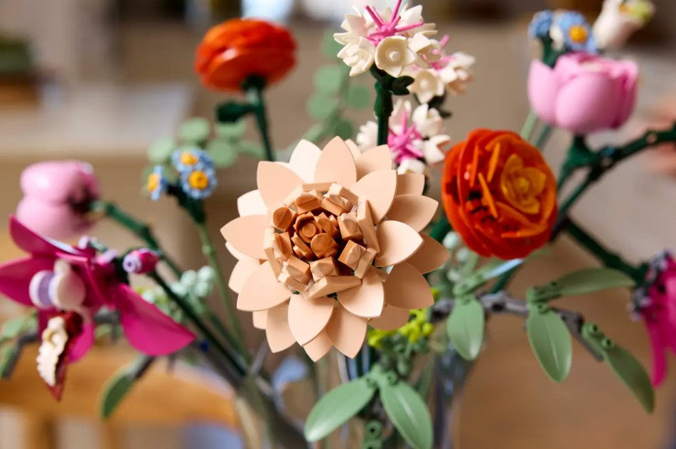 LEGO BOTANICALS - LE JOLI BOUQUET DE FLEURS ROSES #10342