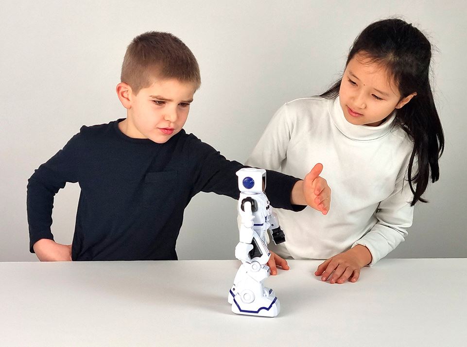 BUKI - MARKO LE ROBOT