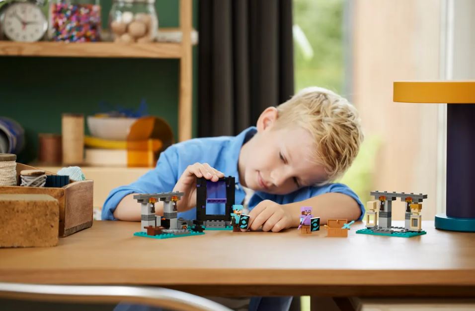 LEGO MINECRAFT - L'ARMURERIE #21252