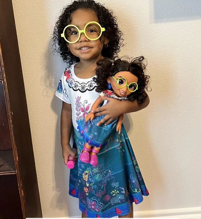 TODDLER DOLL - DISNEY PRINCESS - MIRABEL ENCANTO 15"