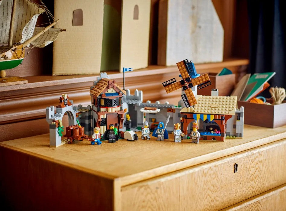 LEGO CREATOR - MEDIEVAL KNIGHTS' CASTLE #31168