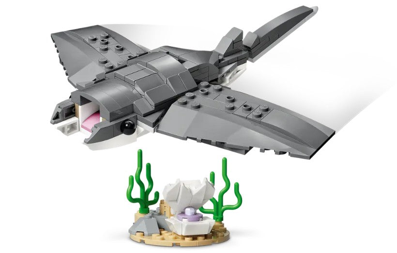 LEGO CREATOR - LE REQUIN FÉROCE ET LE COFFRE AU TRÉSOR #31381