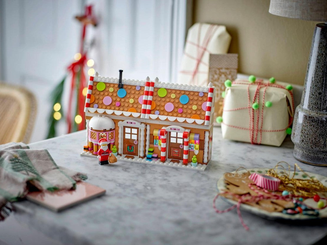 LEGO SEASONS AND OCCASIONS - LA MAISON EN PAIN D'ÉPICES FESTIVE #40809