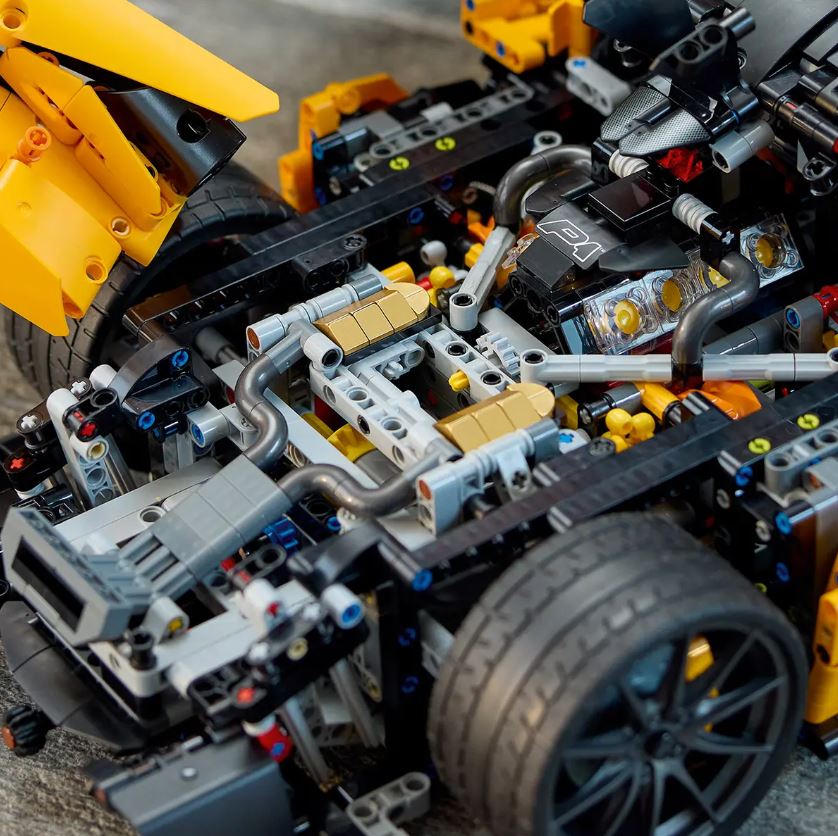 LEGO TECHNIC - MCLAREN P1 #42172