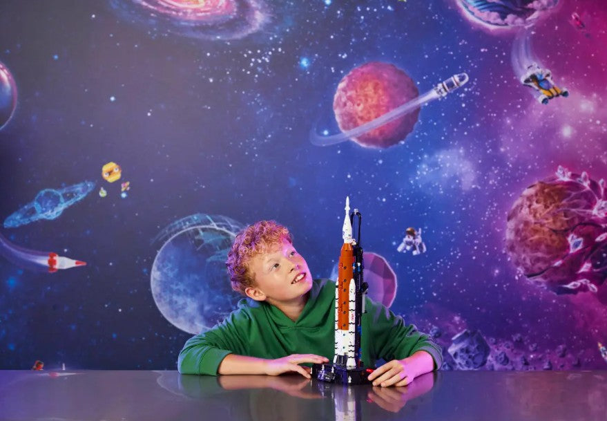 LEGO TECHNIC - LA FUSÉE DU SYSTÈME DE LANCEMENT SPATIAL NASA ARTEMIS #42221