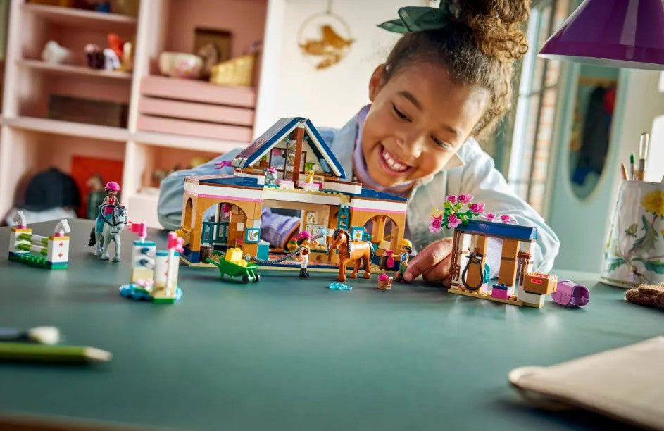 LEGO FRIENDS - L'ÉCURIE ET L'ÉCOLE D'ÉQUITATION #42688