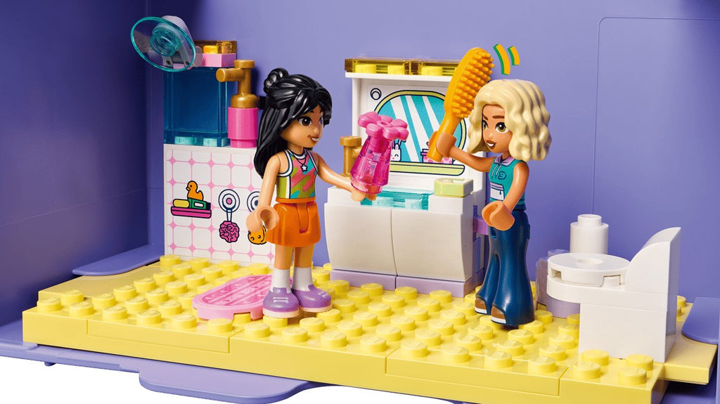 LEGO FRIENDS - CREATIVE DOLLHOUSE IN A CARRY CASE #42697