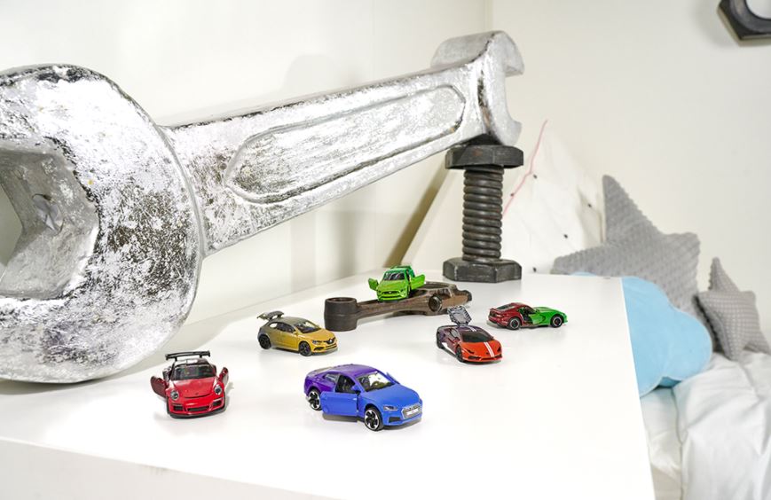 MAJORETTE - 1:64 VOITURE ÉDITION LIMITÉE, SÉRIE 6, ASSORTIES