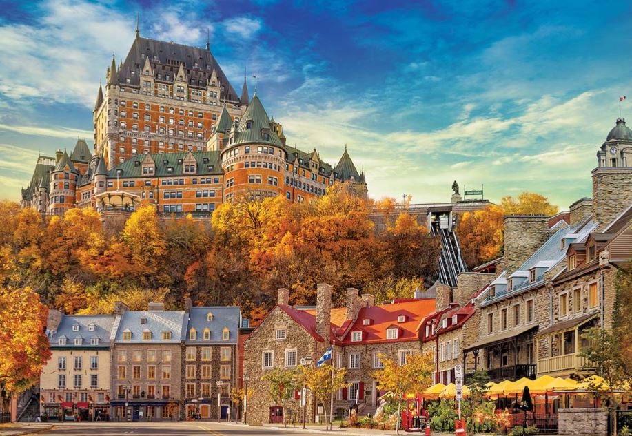 EUROGRAPHICS JIGSAW PUZZLE 1000 PIECES - PETIT CHAMPLAIN DISTRICT QUEBEC #6000-5809