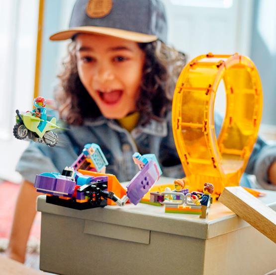 LEGO CITY STUNTZ - LE LOOPING DU CHIMPANZÉ COGNEUR #60338