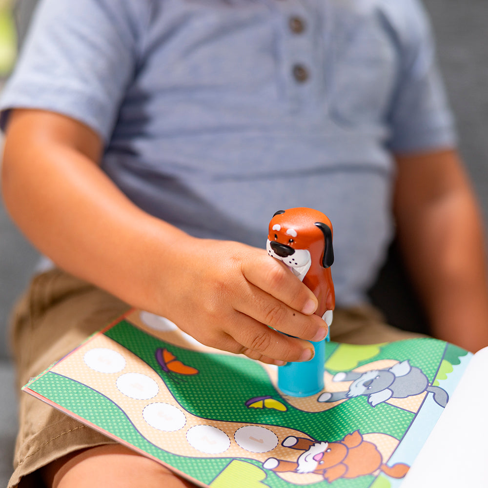 MELISSA AND DOUG - STICKER WOW! - ACTIVITY PAD AND STICKER STAMPER - DOG