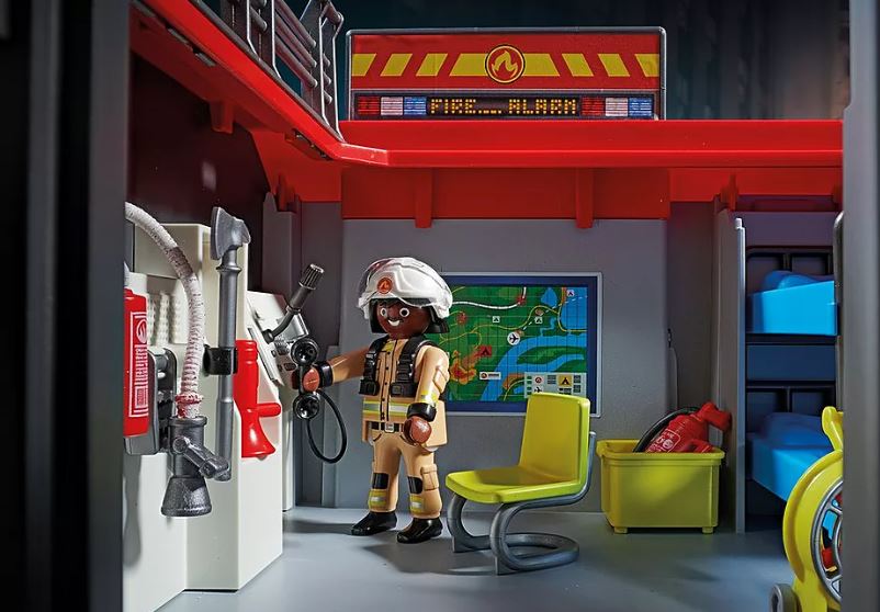 PLAYMOBIL CITY ACTION - PROMO-PACK CASERNE DE POMPIERS TRANSPORTABLE #71193