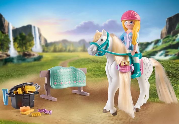 PLAYMOBIL HORSES OF WATERFALL - ISABELLA AND LIONESS WITH HORSE WASH STATION #71354
