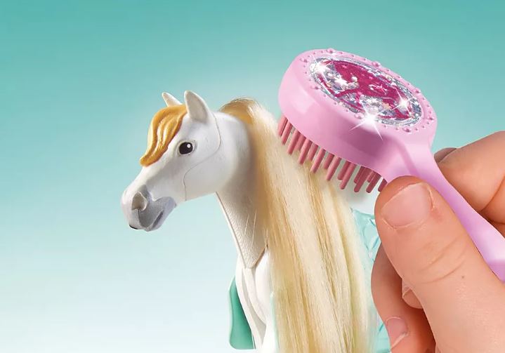 PLAYMOBIL HORSES OF WATERFALL - ISABELLA AND LIONESS WITH HORSE WASH STATION #71354