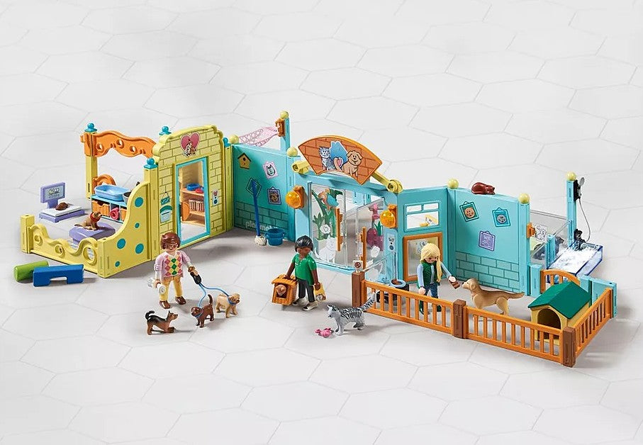 PLAYMOBIL MY LIFE - DOG GROOMING SALON WITH 8 DOGS AND GROOMER #71743