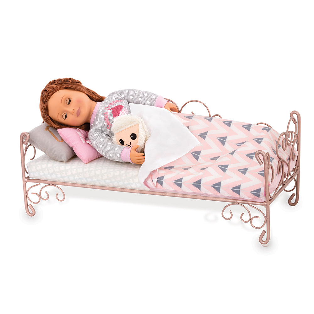 OG ACCESSORIES - SCROLLWORK HEARTS BED FOR 46 CM DOLL