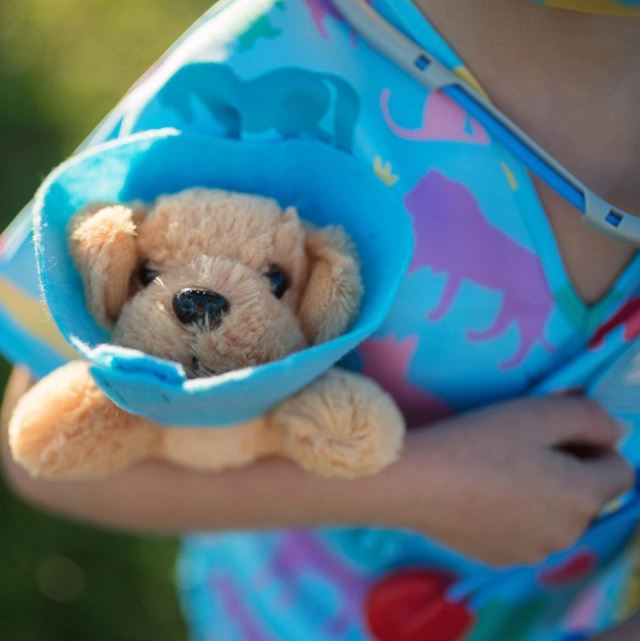 VETERINARIAN COSTUME 5-6 YEARS