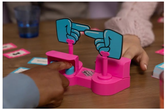 JEU C'EST TELLEMENT TOI - Version française