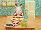 CALICO CRITTERS - ENSEMBLE D'ALIMENTS ET D'ÉLECTROMÉNAGERSPOUR DÉJEUNER