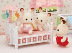 CALICO CRITTERS - BERCEAU AVEC MOBILE