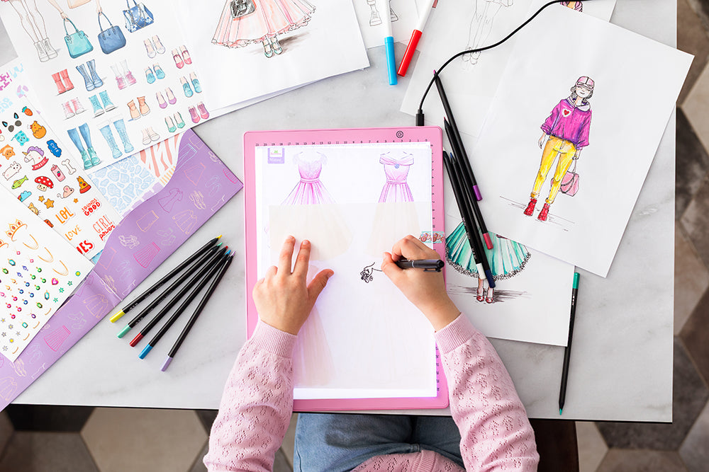ARTISSIMO - ATELIER STYLISME AVEC TABLETTE LUMINEUSE DEL