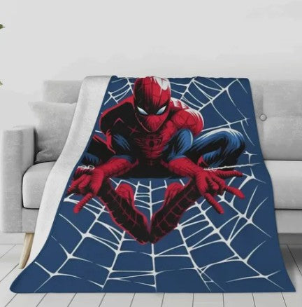 JETÉE SPIDER-MAN AVEC TOILE ET FOND BLEU (COUVERTURE) 4 PIEDS X 5 PIEDS