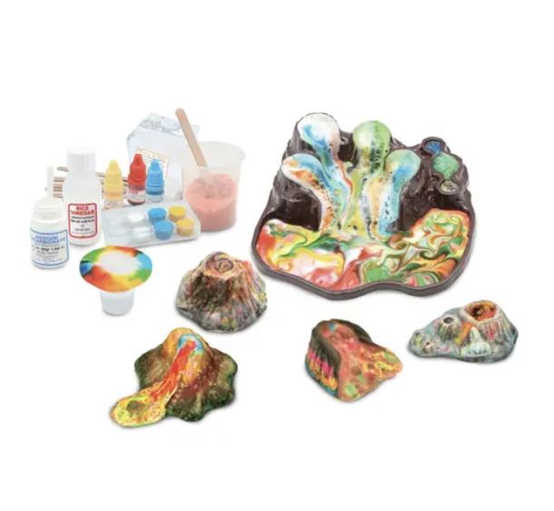 VOLCANOLOGIST - VOLCANO EXPLORERS