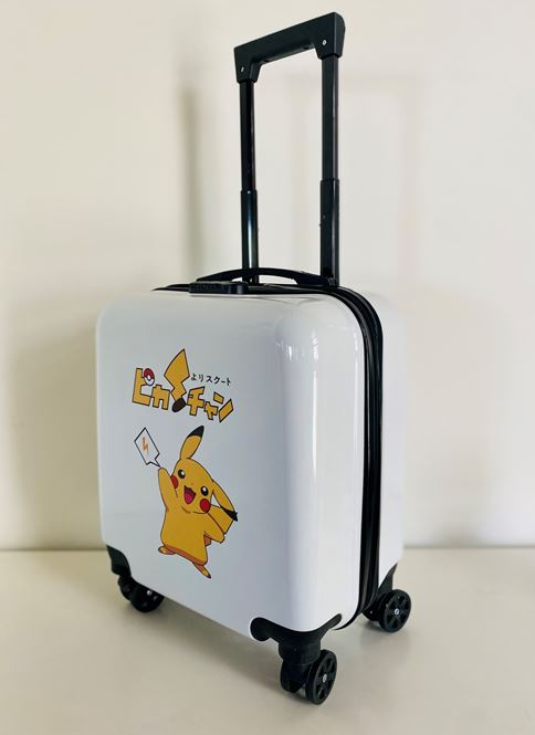 VALISE DELUXE POKEMON PIKACHU BLANCHE AVEC SERRURE 18" (46 CM)