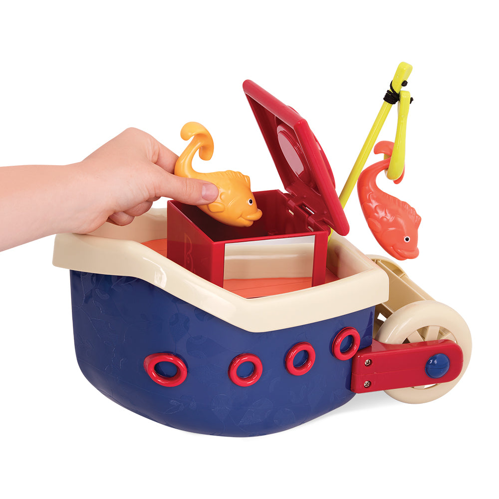*26 BATTAT - BATEAU DE PÊCHEUR (JOUET POUR LE BAIN)