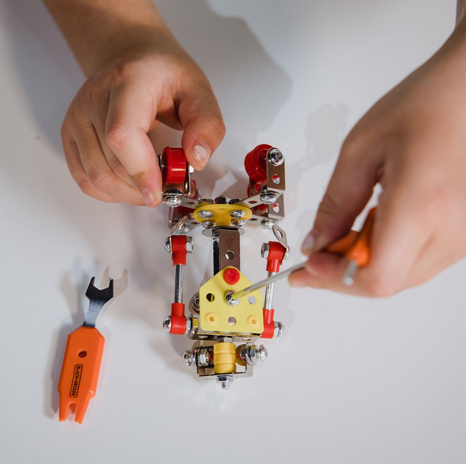 CONSTRUCTOR - ROBOT 1 - 89 PIÈCES (MECCANO)