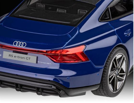 SNAPTITE MODEL - 2020 AUDI E-TRON GT EASY CLICK 1/24 BEGINNER LEVEL