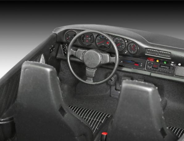 GLUE-TOGETHER MODEL - PORSCHE 911 CARRERA 3.2 TARGA (G-MODEL) LEVEL 3
