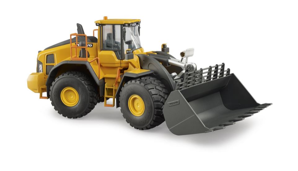 BRUDER - VOLVO L260H WHEEL LOADER #02458