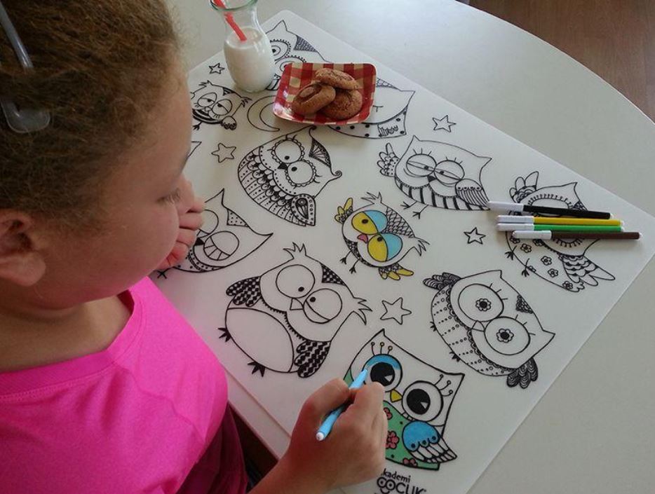 COLORING PLACEMAT - OWLS