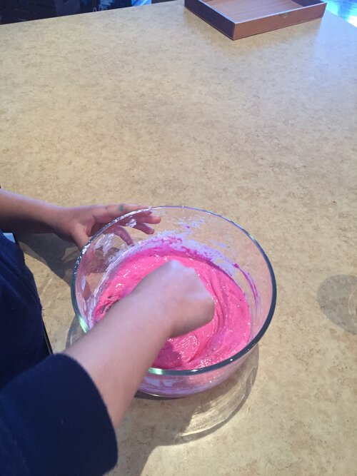 FABRICATION DE PÂTE À MODELER MOUSSANTE LICORNE LILAS