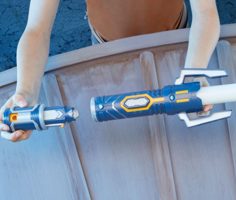 STAR WARS FORGE CUSTOMIZABLE LIGHTSABERS ASST