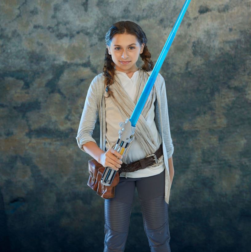STAR WARS - SABRE LASER ÉLECTRONIQUE PERSONNALISABLE ASSORTI (LIGHTSABER FORGE)