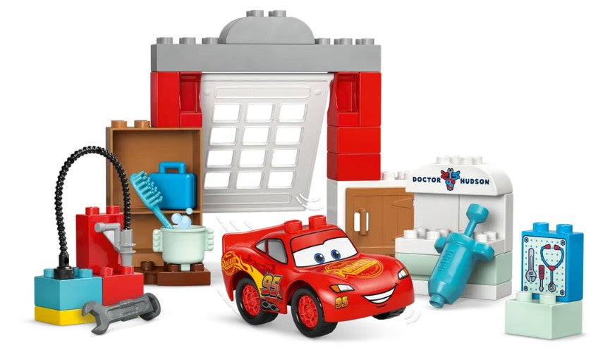 LEGO DUPLO - LA VISITE DE MCQUEEN AU GARAGE DE DOC #10456