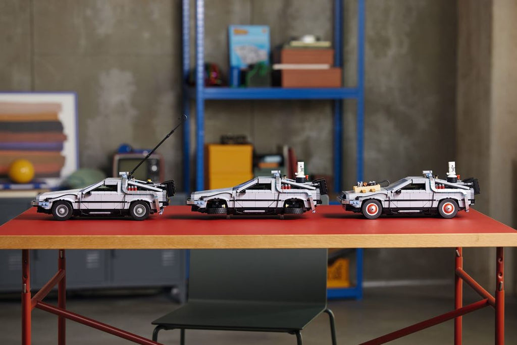 LEGO ICONS - LA DELOREAN, LA MACHINE À VOYAGER DANS LE TEMPS DE RETOUR VERS LE FUTUR #10300