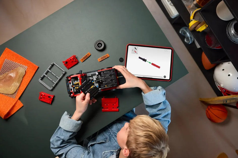 LEGO TECHNIC - THE FORD BRONCO SUV #42213