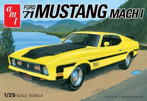 MODÈLE À COLLER - 1971 FORD MUSTANG MACH I 1/25 NIVEAU 2