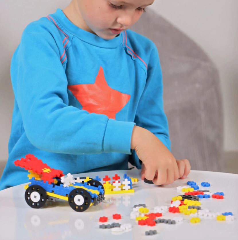 BLOCS PLUS-PLUS - TUBE GO! - VOITURE SUPER HÉROS