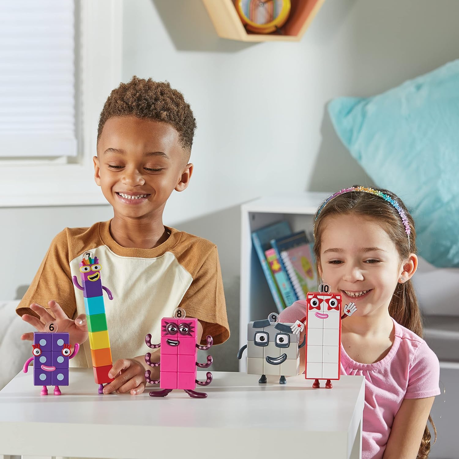 NUMBERBLOCKS - FRIENDLY SIX TO TEN – HAND 2 MIND