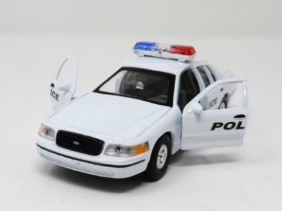 VOITURE BLANCHE FORD POLICE