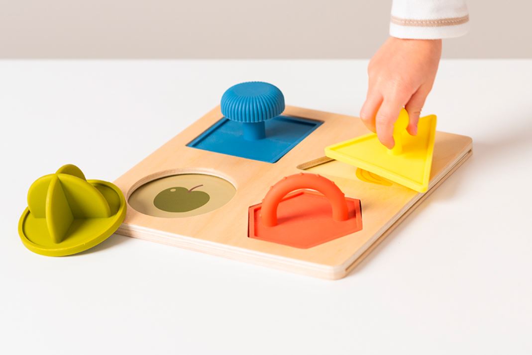 TAF TOYS - MON PREMIER CASSE-TÊTE DE FORMES