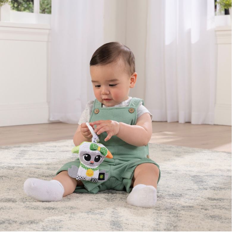 LAMAZE - HOCHET PETITS AMIS DE LA FERME (TRACTEUR OU AGNEAU) ASST